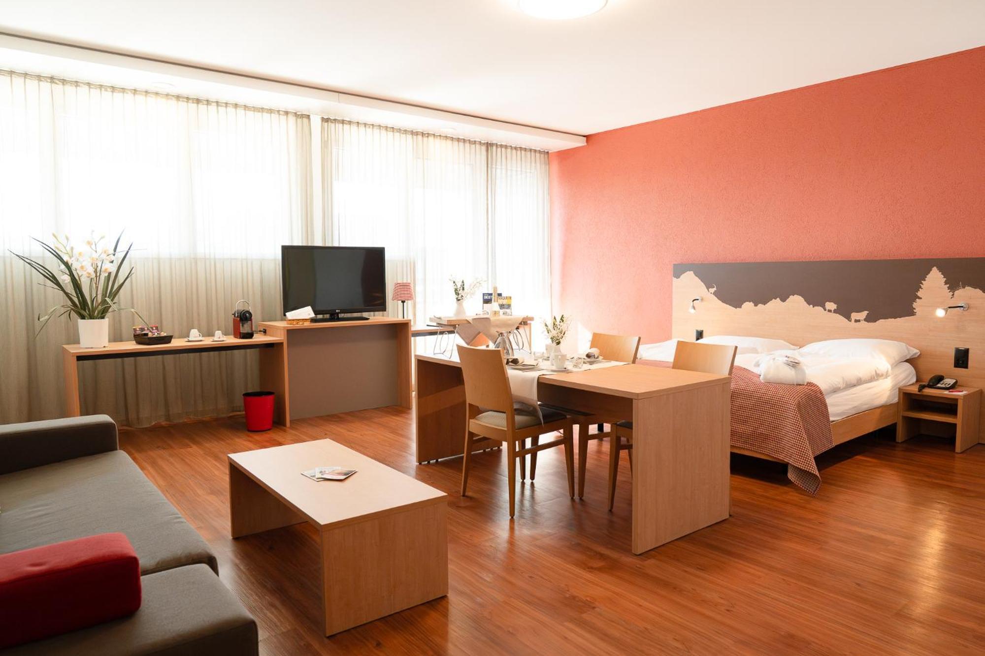 Swissever Hotel Zug Steinhausen Værelse billede