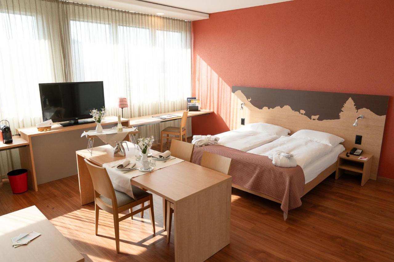 Swissever Hotel Zug Steinhausen Eksteriør billede